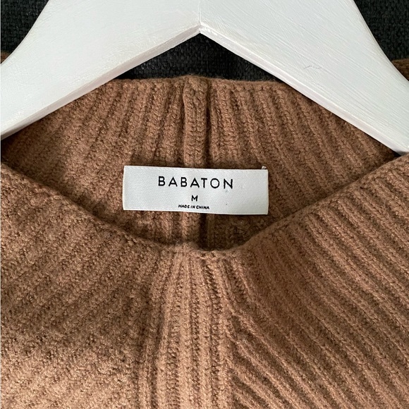 SOLD Aritzia Babaton Chalmers Sweater - Picture 3 of 3
